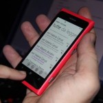 Nokia Lumia 800: Il cellulare tutto colorato