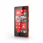 Smartphone: non solo il 920, Nokia lancia anche il Lumia 820 
