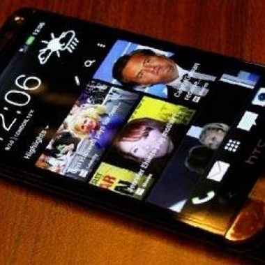 htc one gold edition
